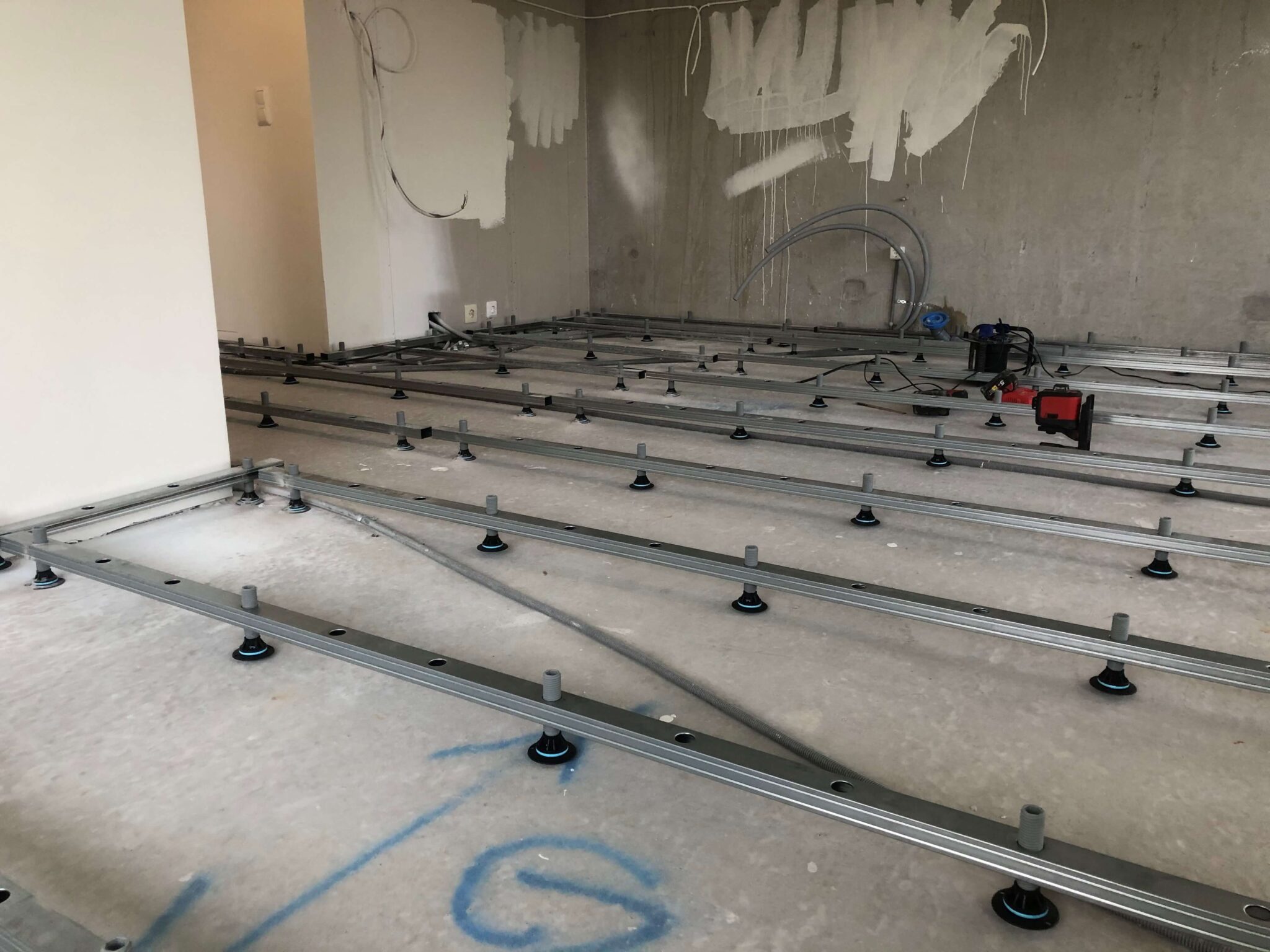 SubFloor acoustic raised steel floor used in apartments Floor